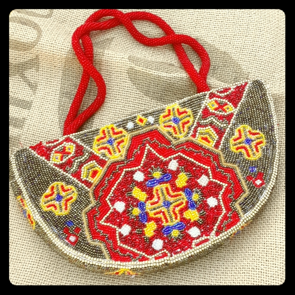 Vintage Swee Lo Beaded Handbag